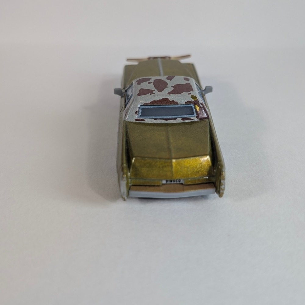 Disney Pixar Cars Tex Dinoco Gold Cadillac Diecast Toy Car Longhorns Mattel - Picture 4 of 8